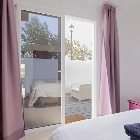 Daruma Appartement *