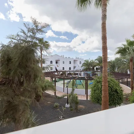 Apartment Daruma Costa Teguise